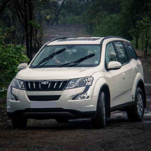 Mahindra cars on rent